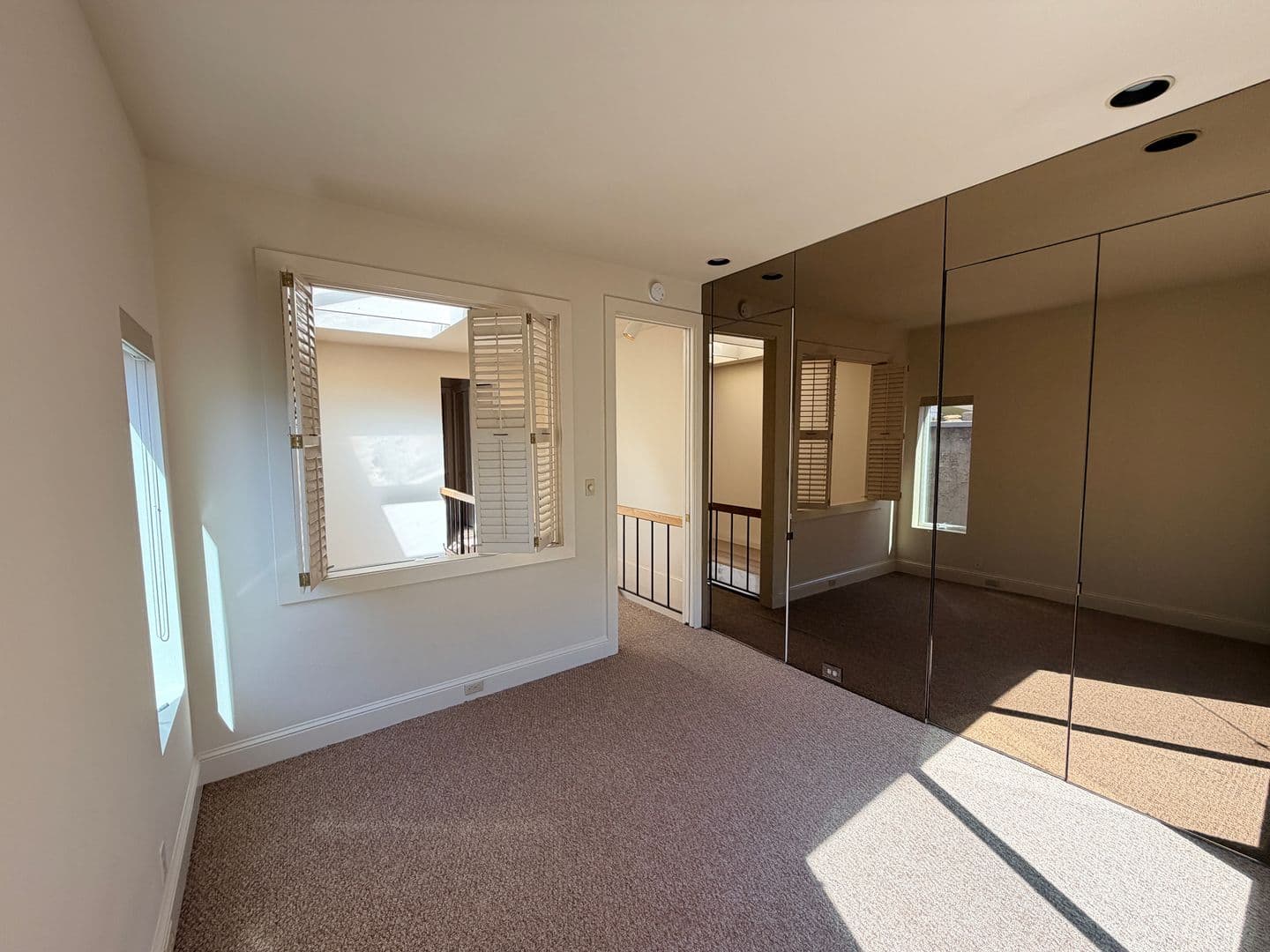 San Francisco House: 433 Bryant St