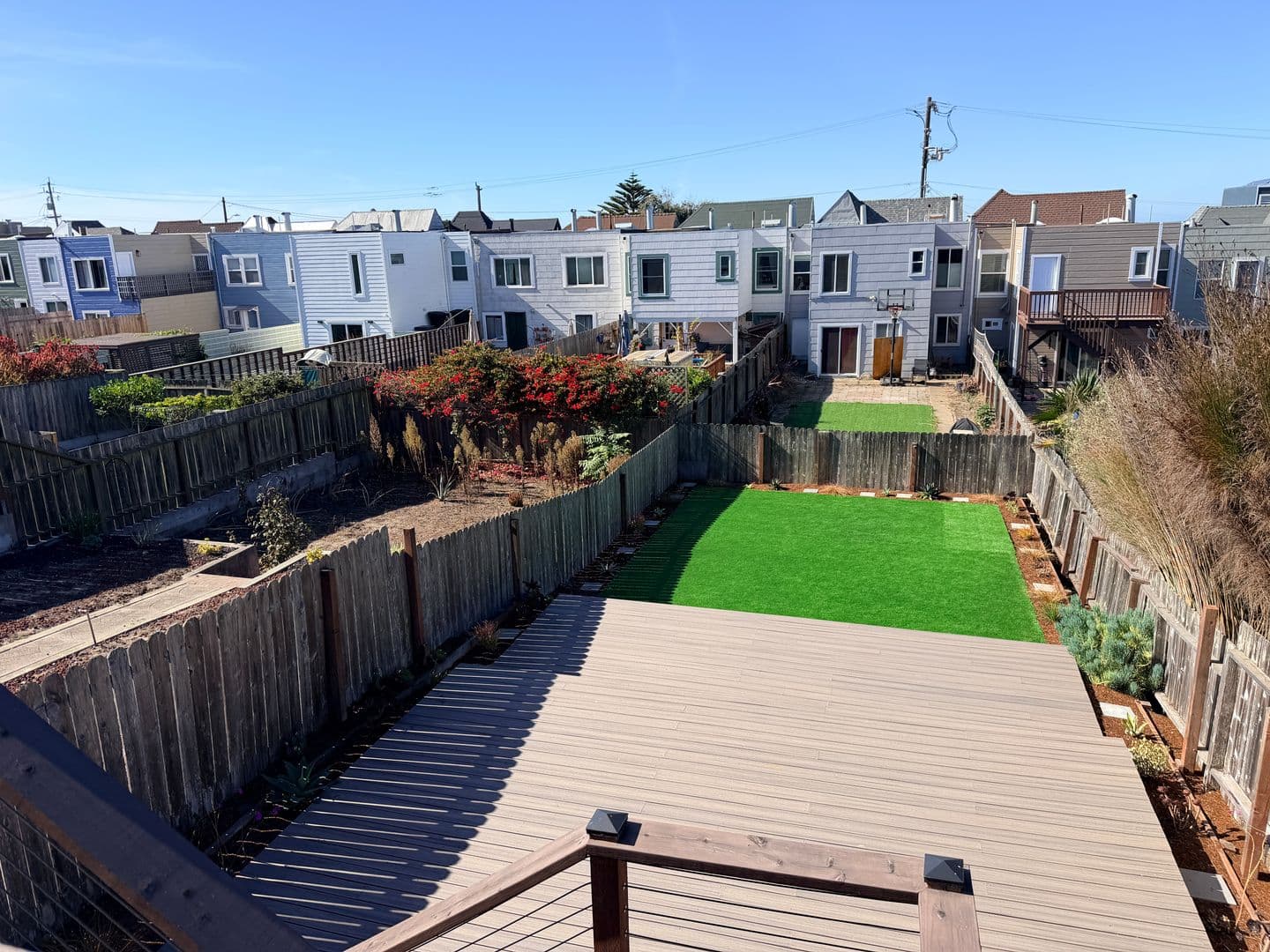 San Francisco House: 2239 43rd Ave
