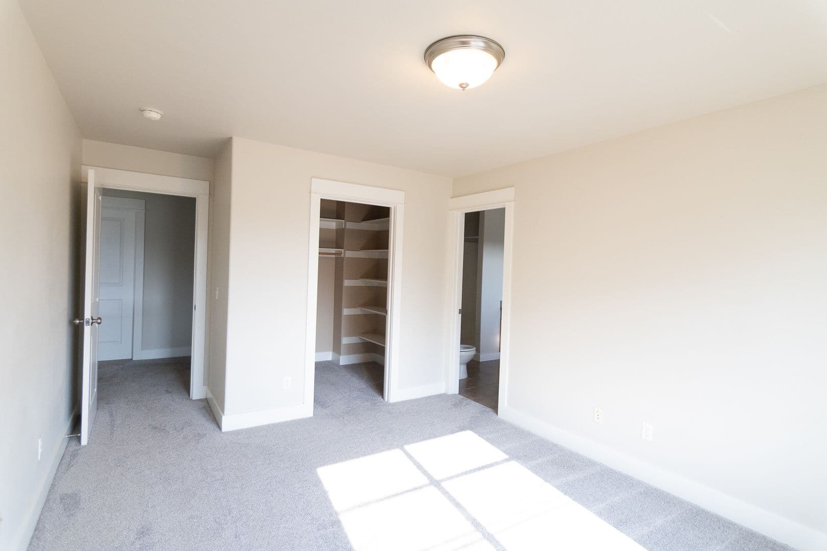 Bozeman House: 2233 Buckrake Ave