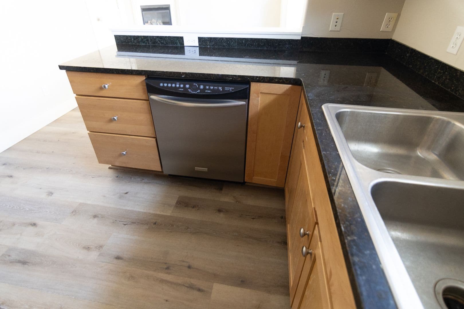 Bozeman House: 2233 Buckrake Ave