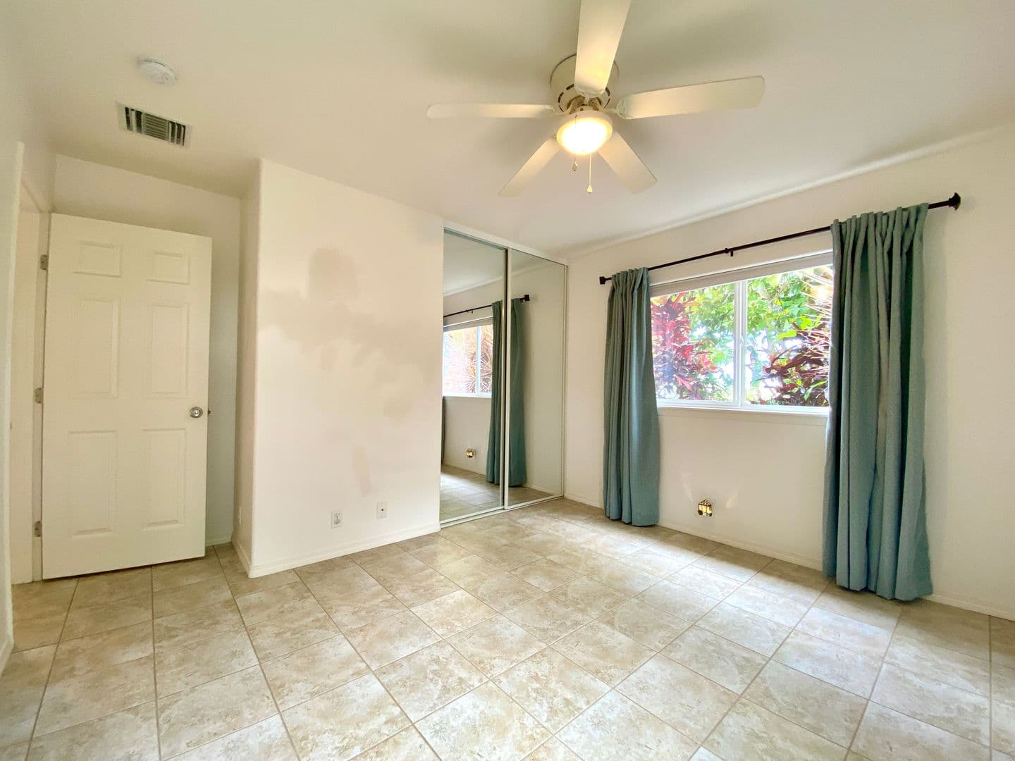 Kailua Kona House: 75-654 Lalii Pl