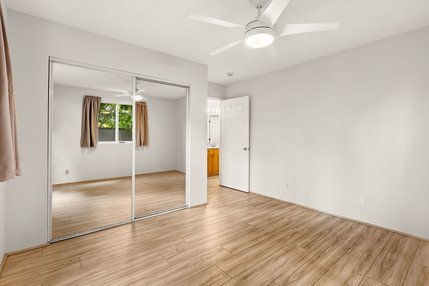 Kailua Apartment: 405 Oneawa Street
