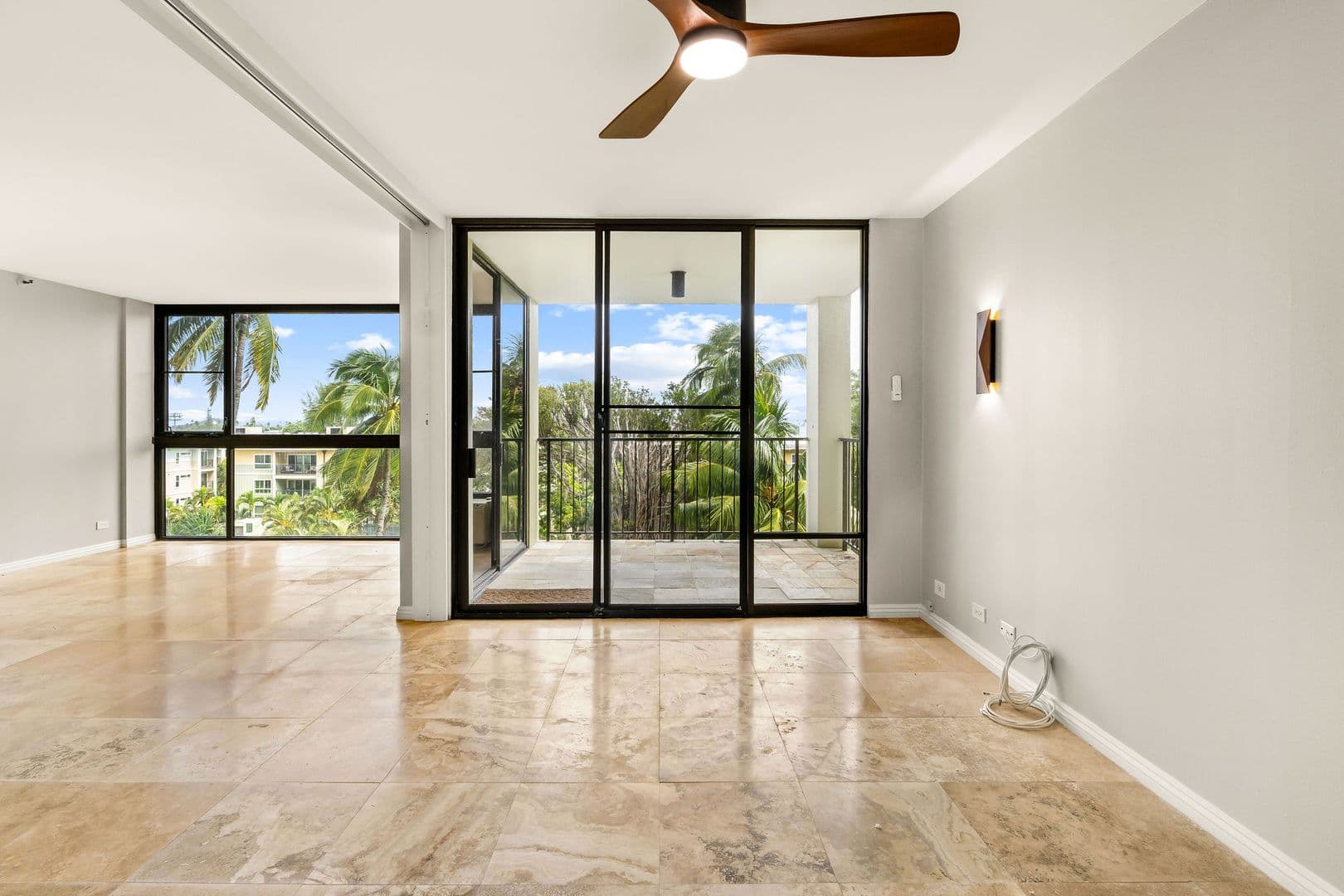 Kailua Condo: 322 Aoloa St #505