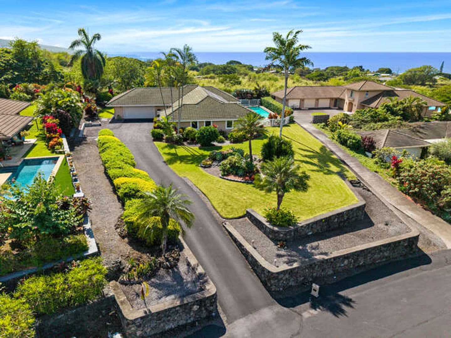 Kailua Kona House: 75-5614-R Hienaloli Road