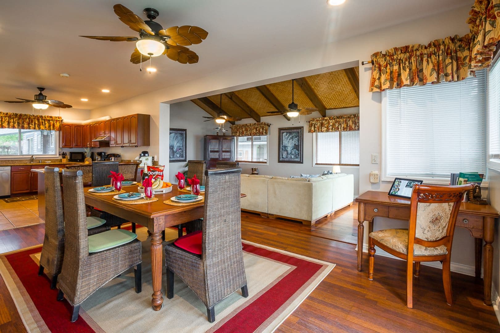 Hauula House: 53-829 Kamehameha Hwy