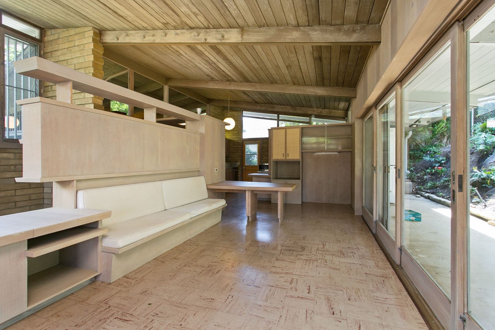 Honolulu House: 2515 Alaula Way