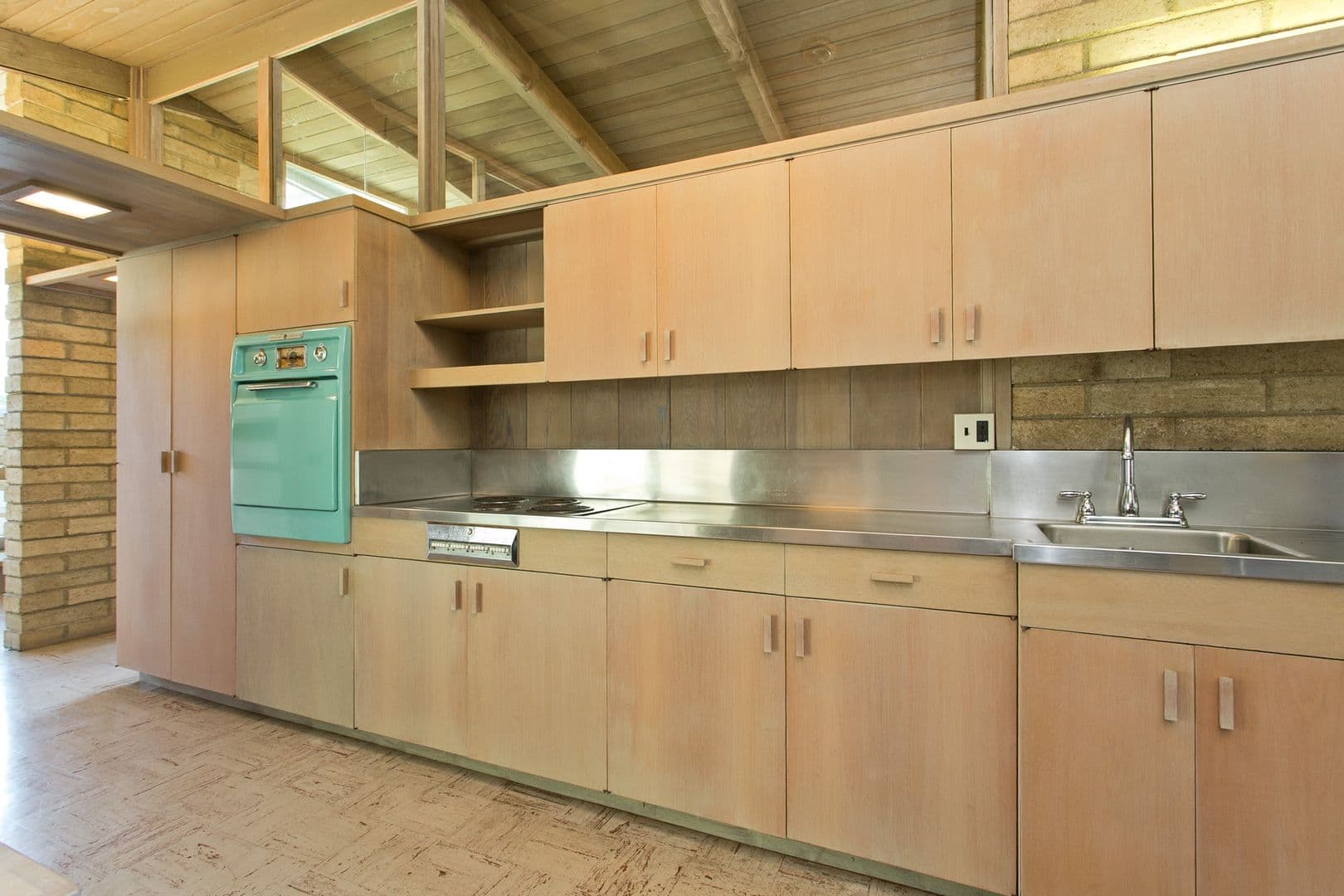 Honolulu House: 2515 Alaula Way