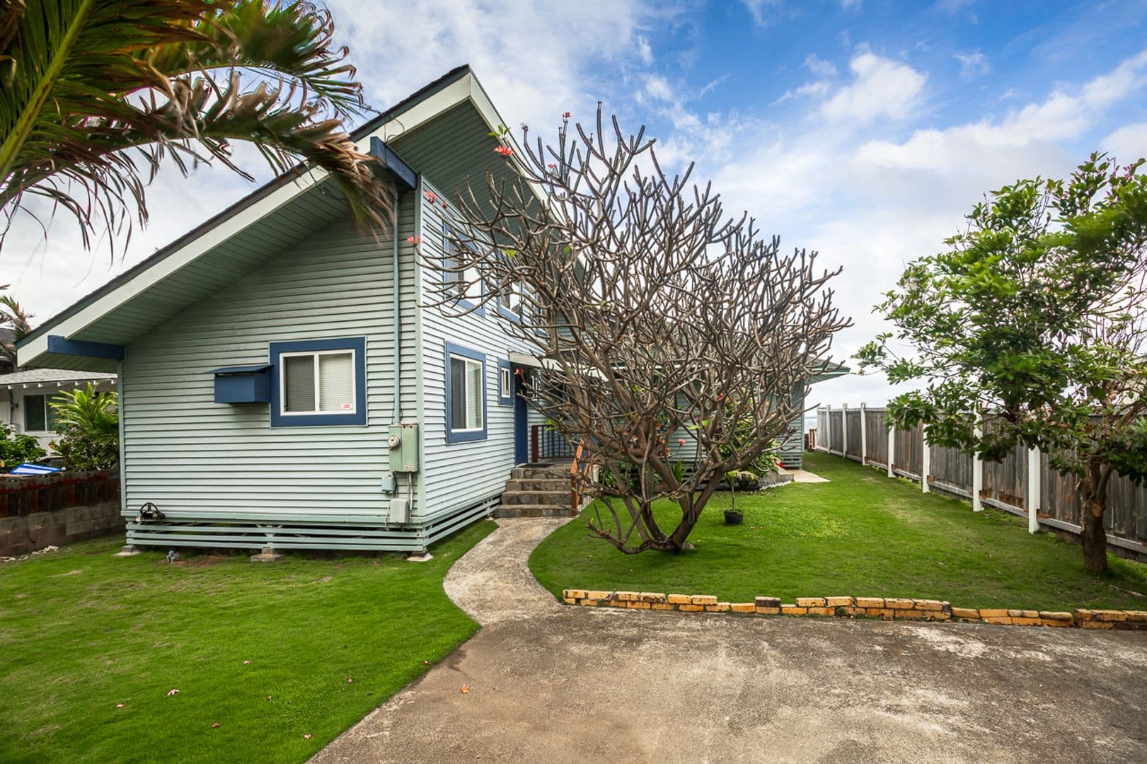 Hauula House: 53-829 Kamehameha Hwy