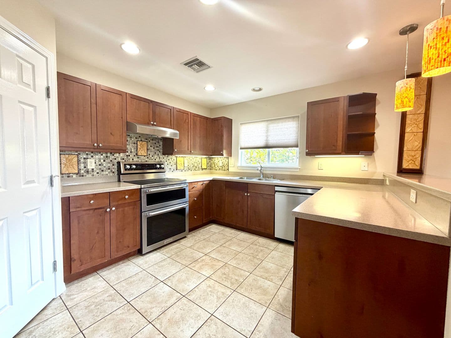 Kailua Kona House: 75-654 Lalii Pl
