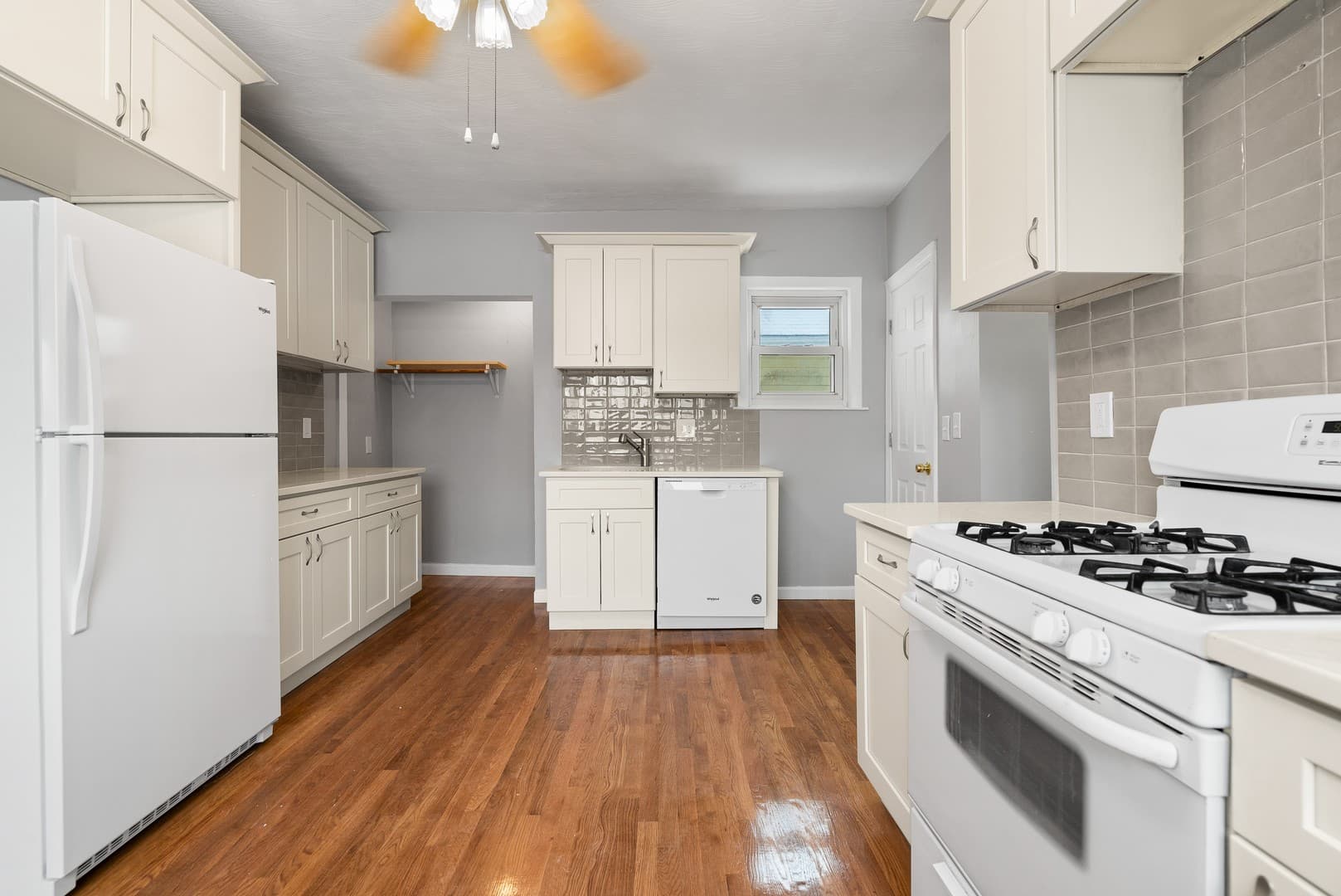 Malden Apartment: 61 Walnut Street
