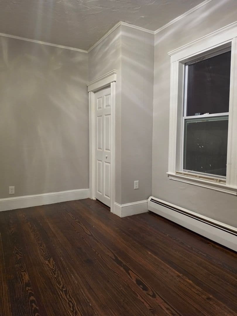 Peabody Apartment: 17 Warren St