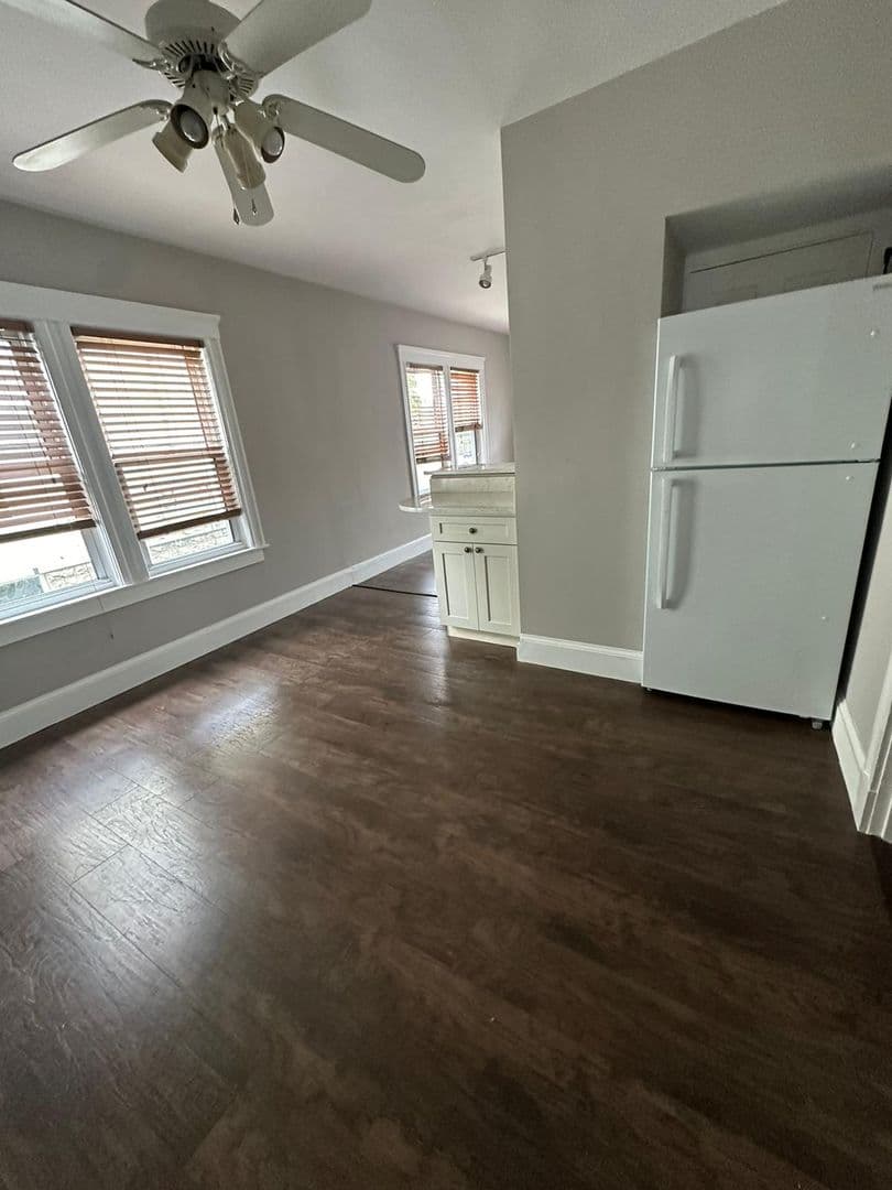 Peabody Apartment: 13 Margin St