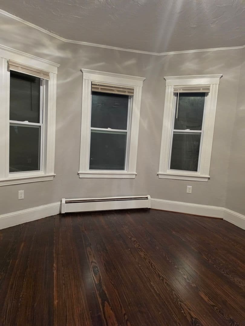 Peabody Apartment: 17 Warren St
