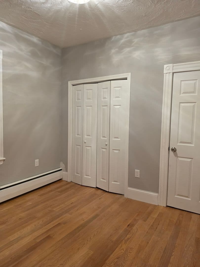 Peabody Apartment: 17 Warren St