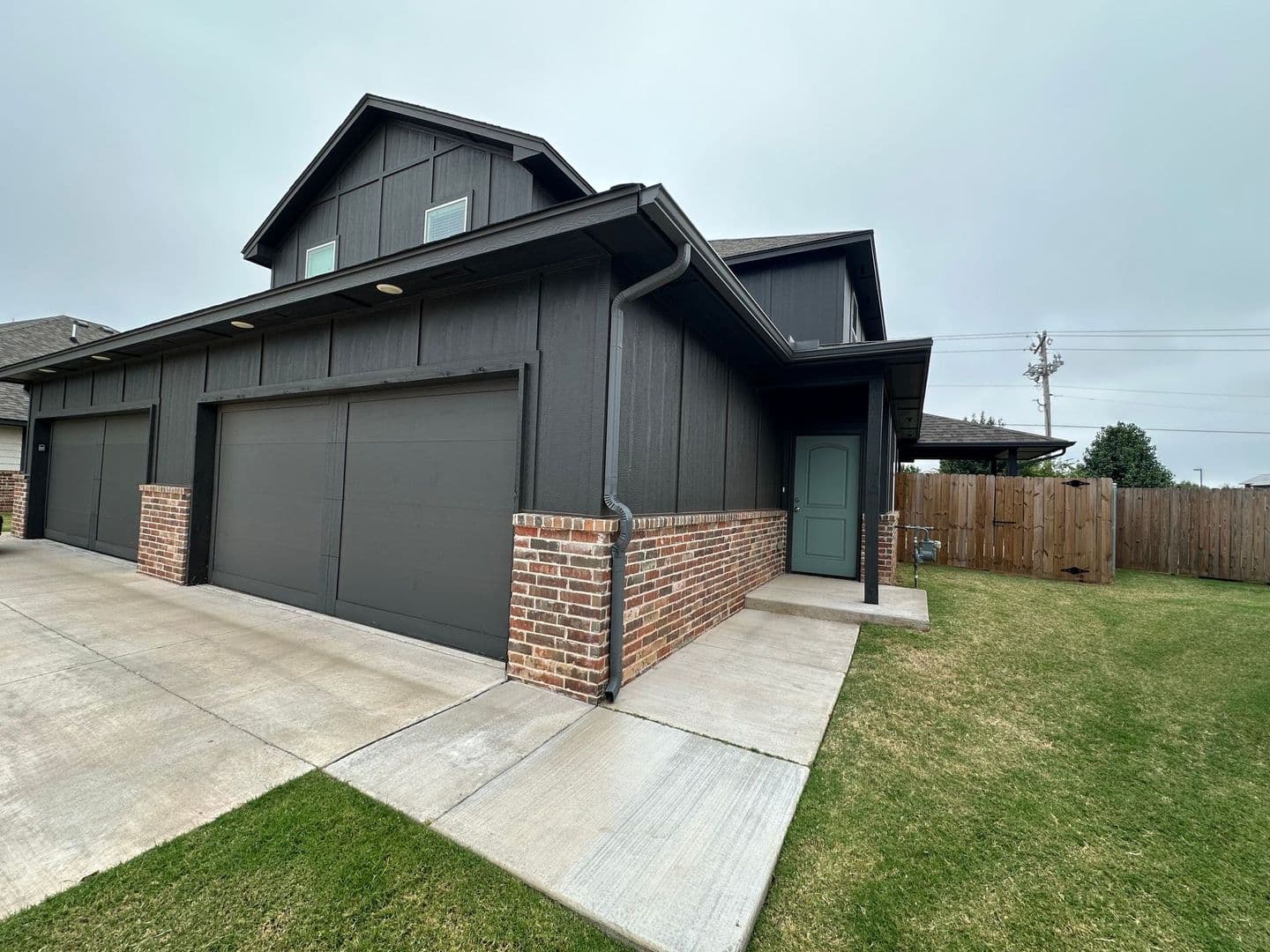 Oklahoma City Apartment: Lawson Place Duplexes