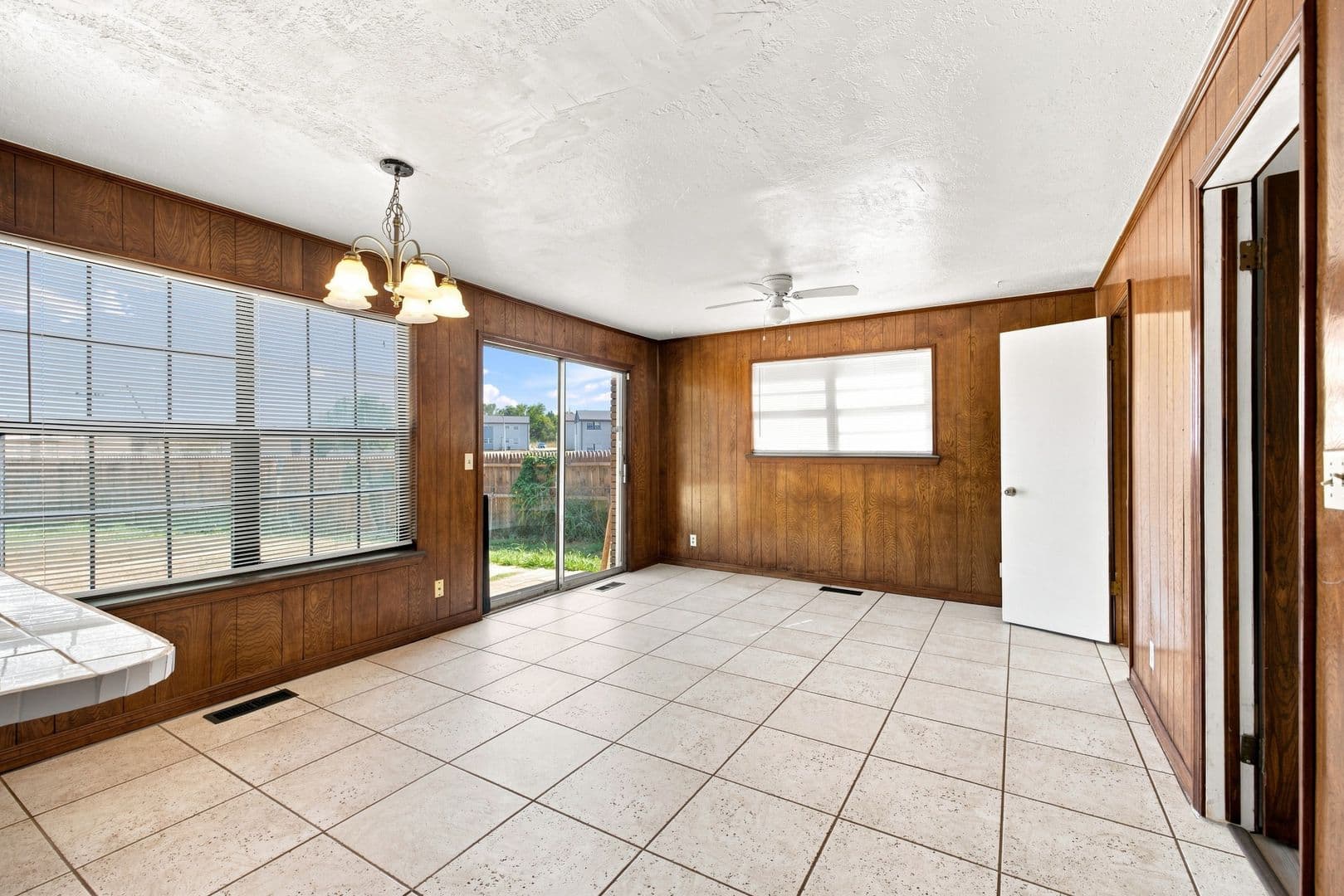 Oklahoma City House: 700 NE 81st Street