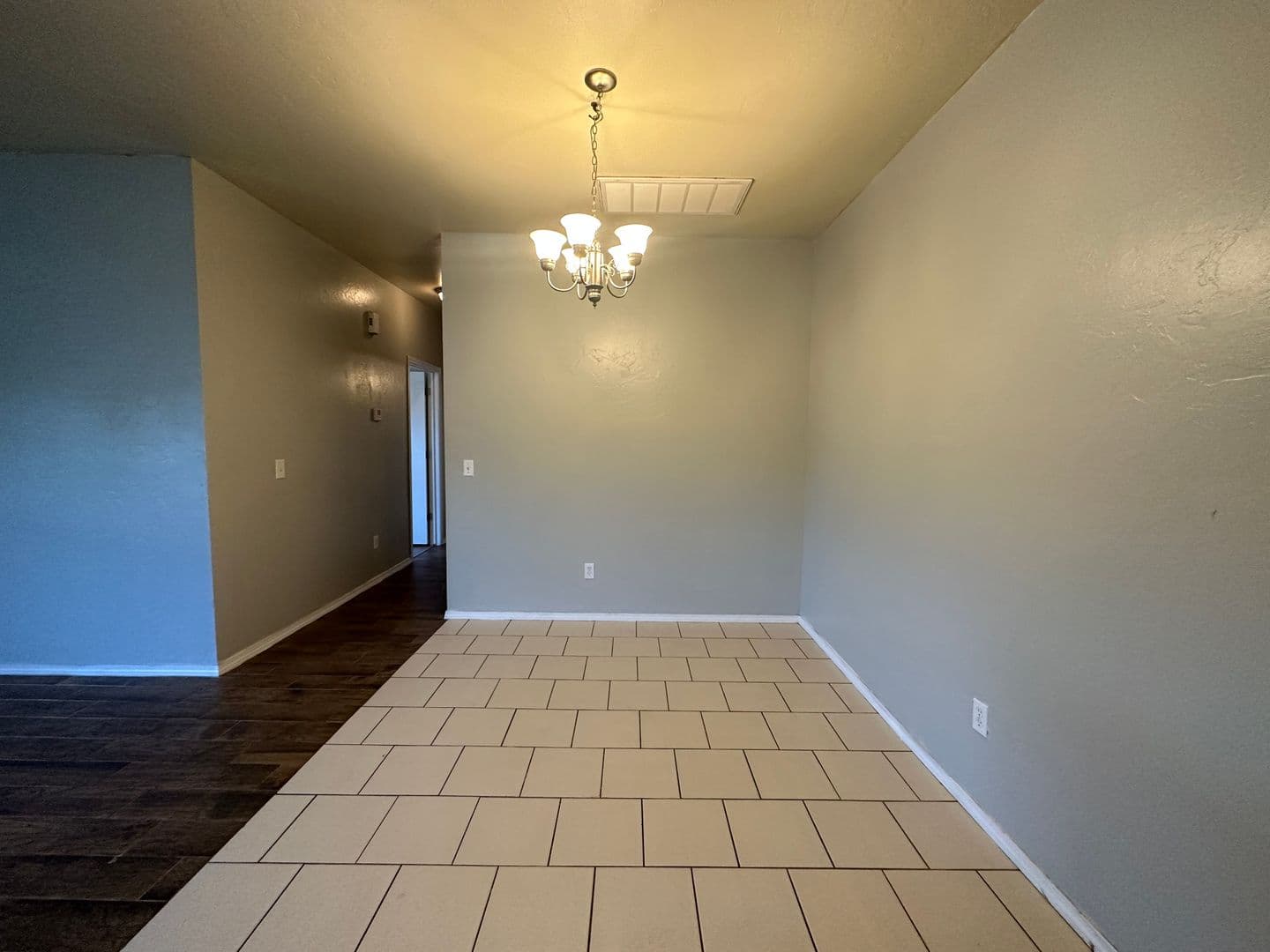 Oklahoma City House: 1735 West Palm Place