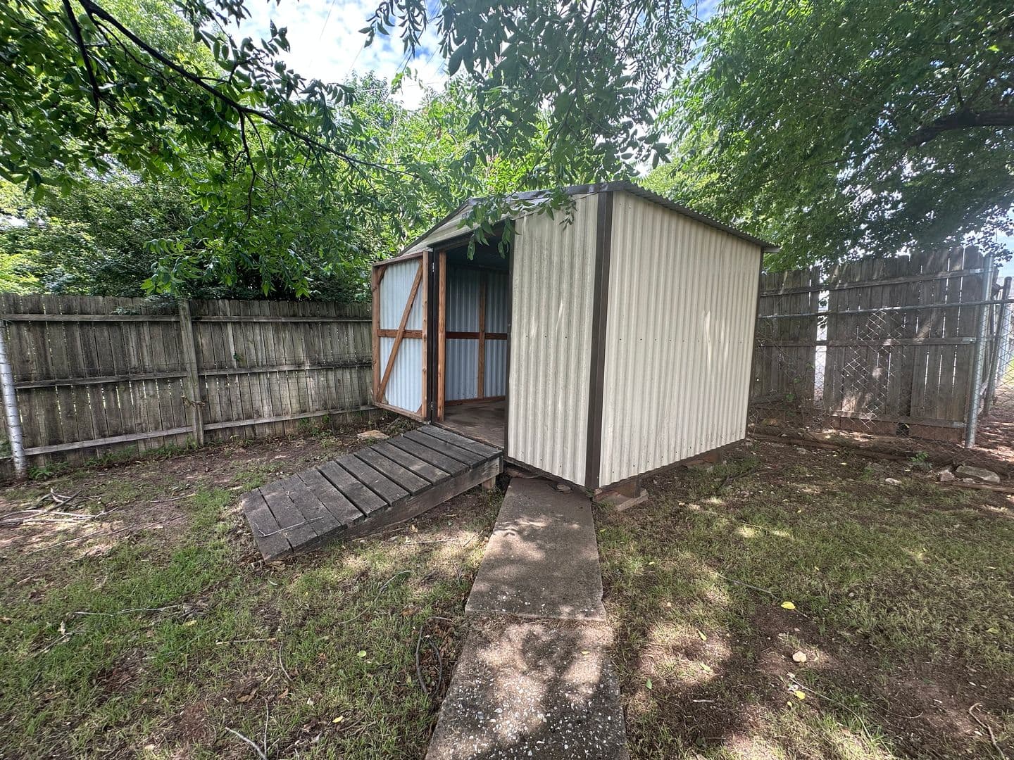 Oklahoma City House: 3228 S. Clegern St