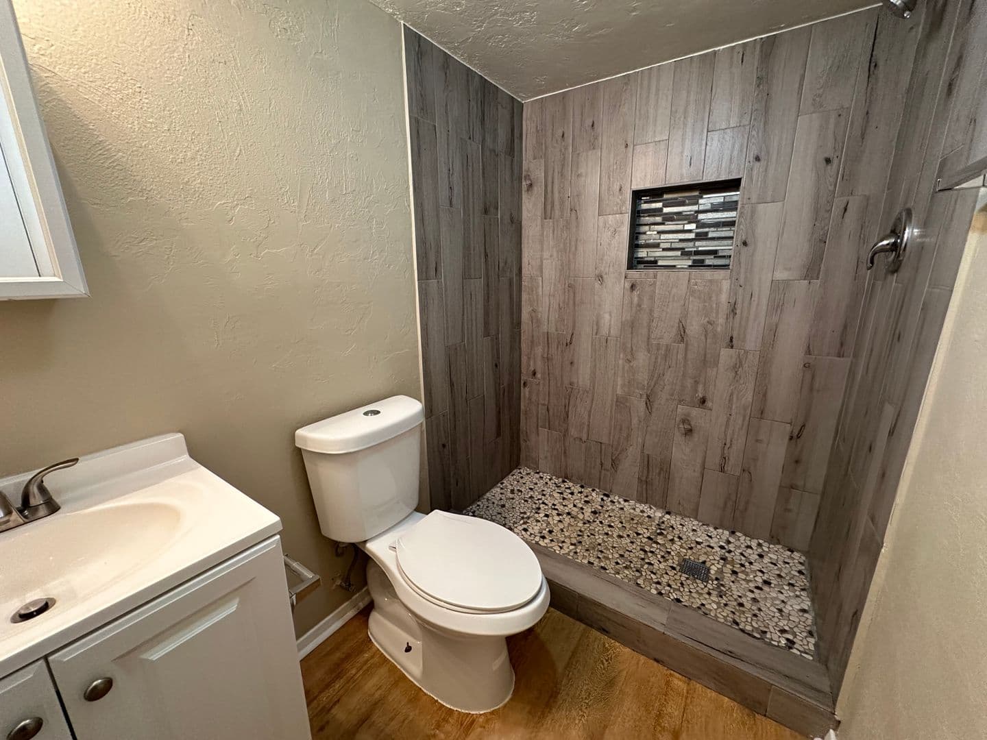 Oklahoma City House: 6016 NW Expressway Unit B