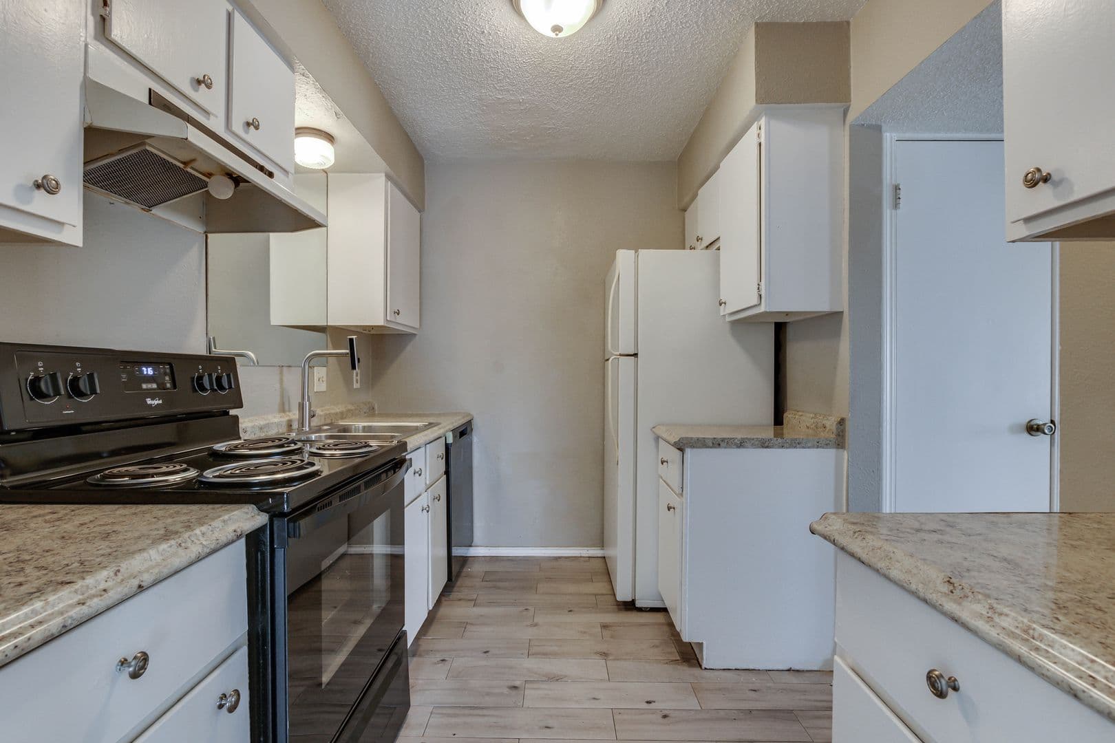 Oklahoma City House: 6048 NW Expressway