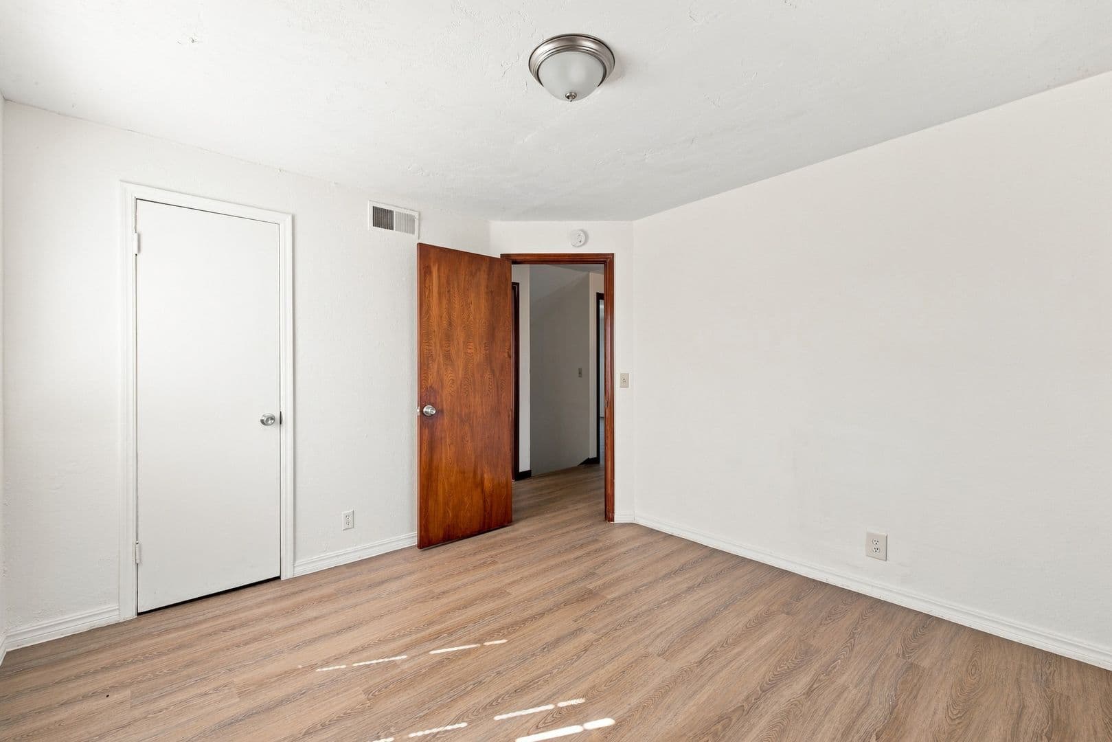 Oklahoma City House: 700 NE 81st Street