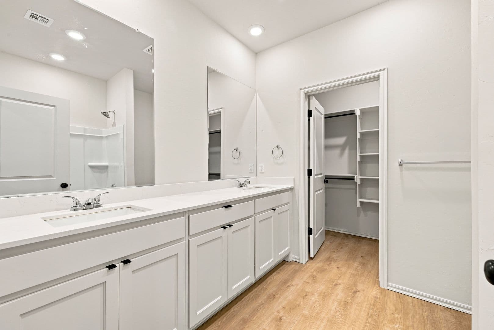 Okahoma City Apartment: Oak Hollow