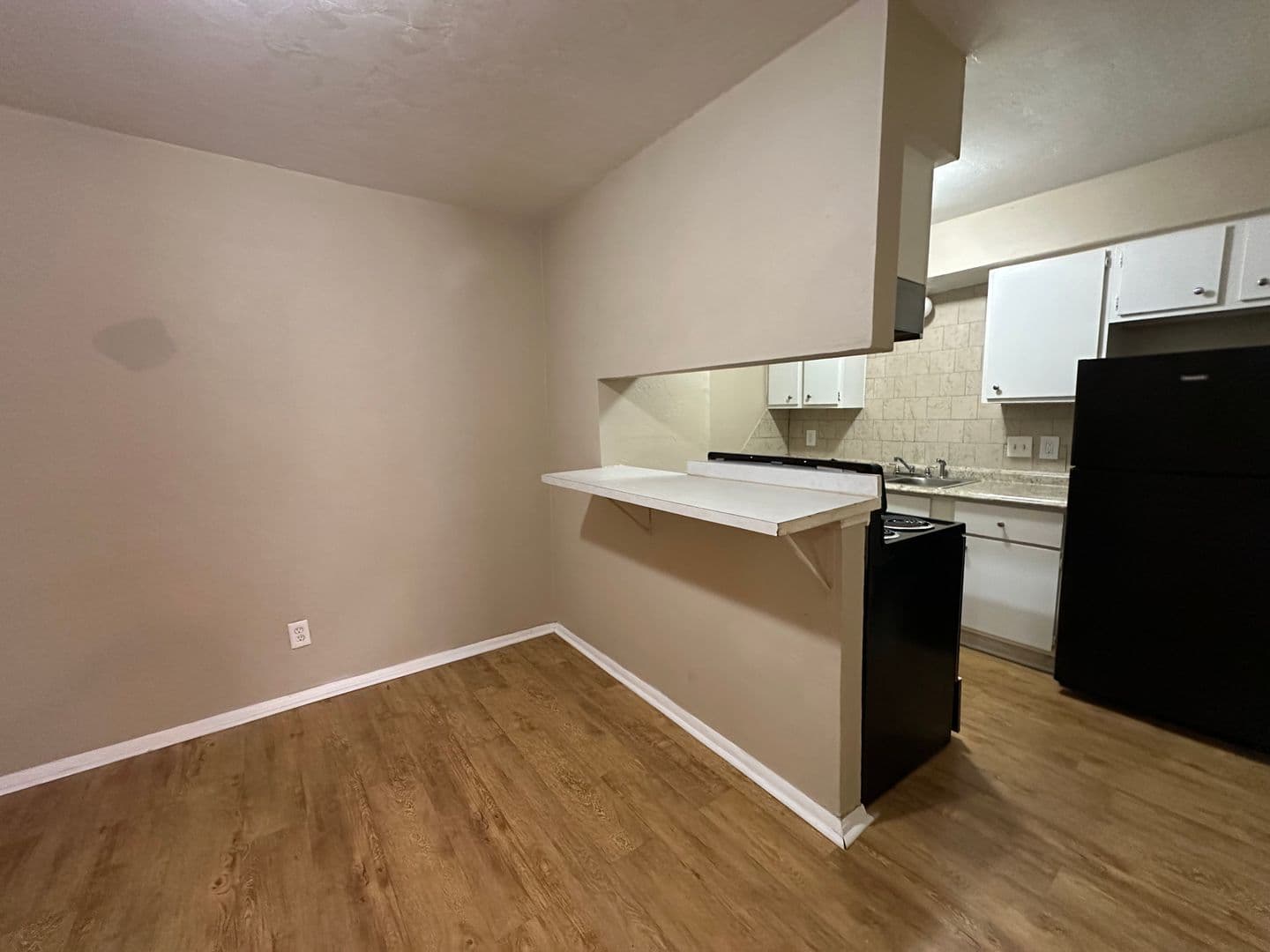 Oklahoma City House: 6016 NW Expressway Unit B