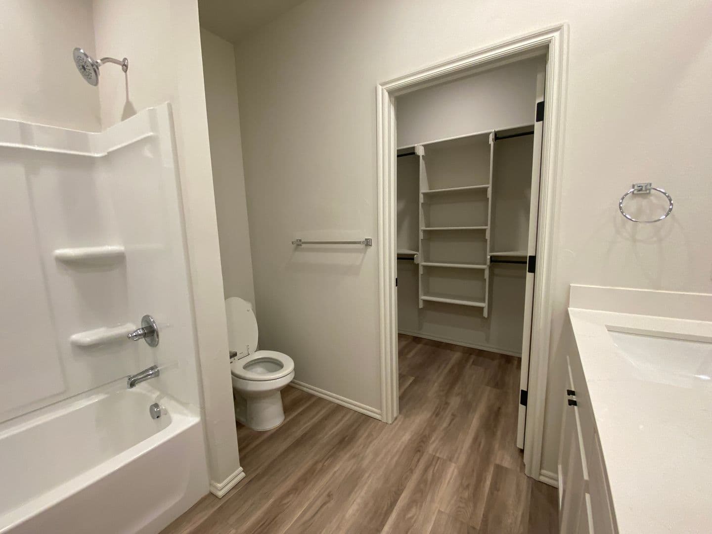 Okahoma City Apartment: Oak Hollow
