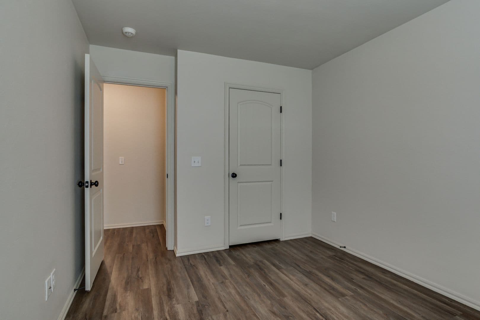 Edmond House: 437 Chalk Hill Ct