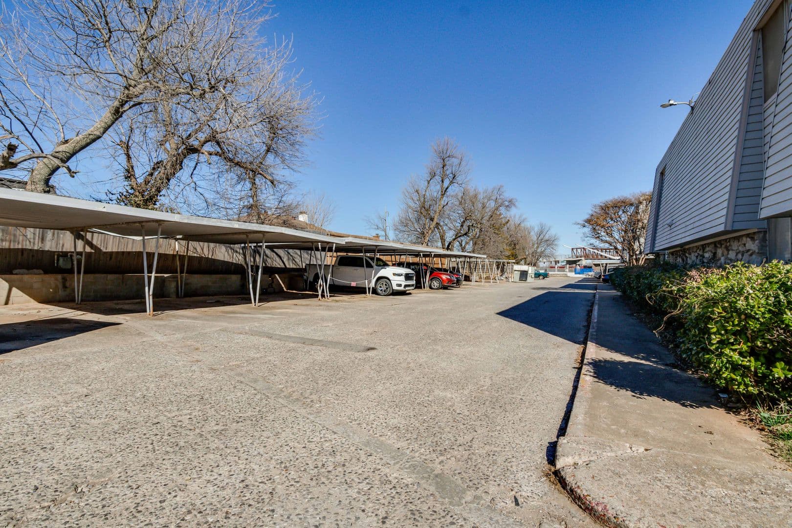 Oklahoma City House: 6026 NW Expressway Unit C