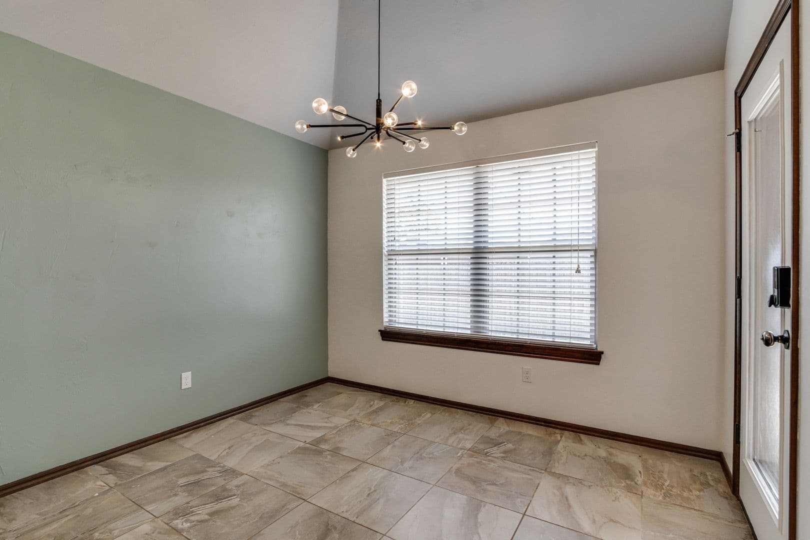 Piedmont House: 1174 Misty Ln NW