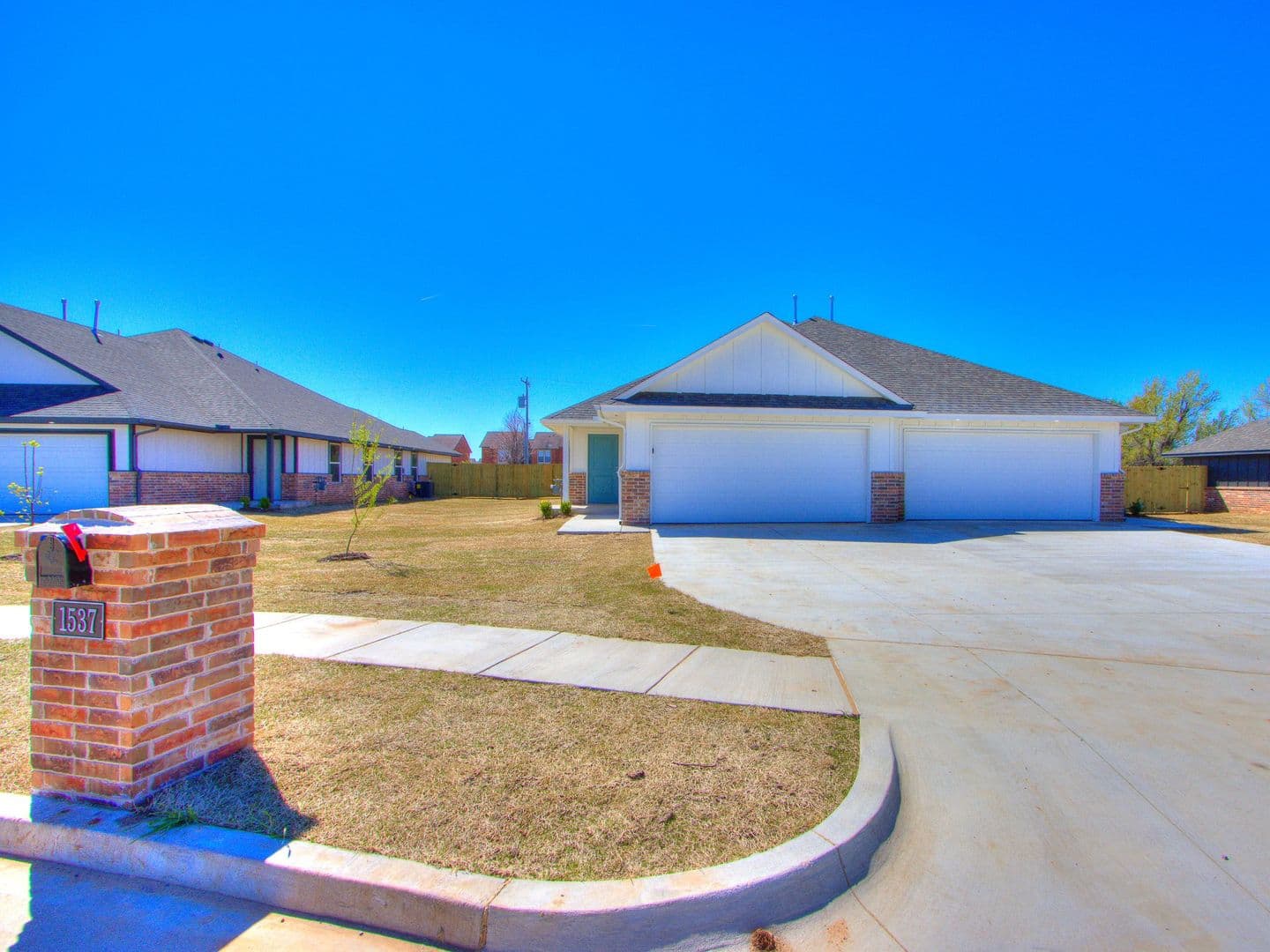 El Reno House: 1515 Pavy Parkway