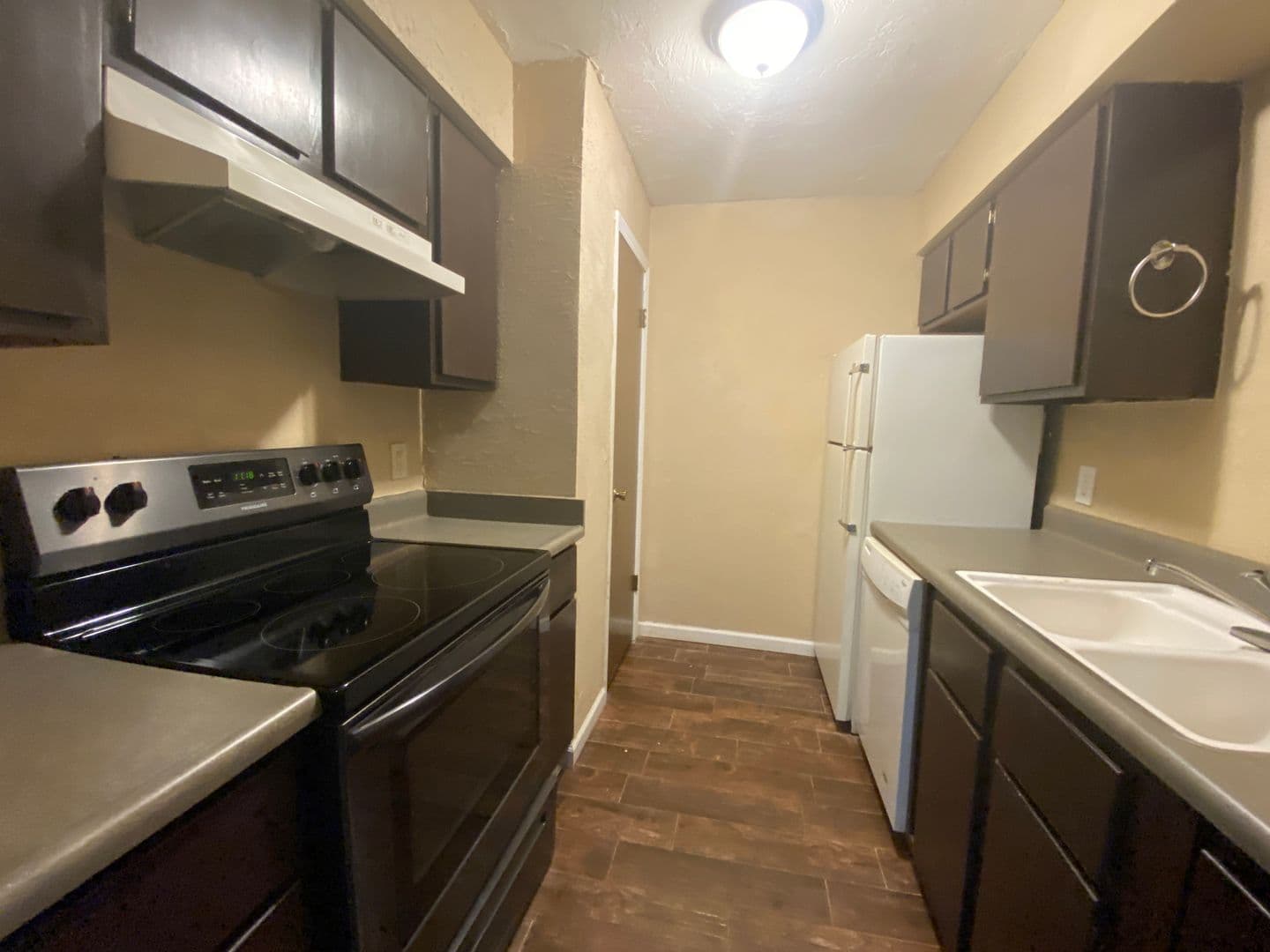 Oklahoma City House: 6024 NW Expressway Unit C