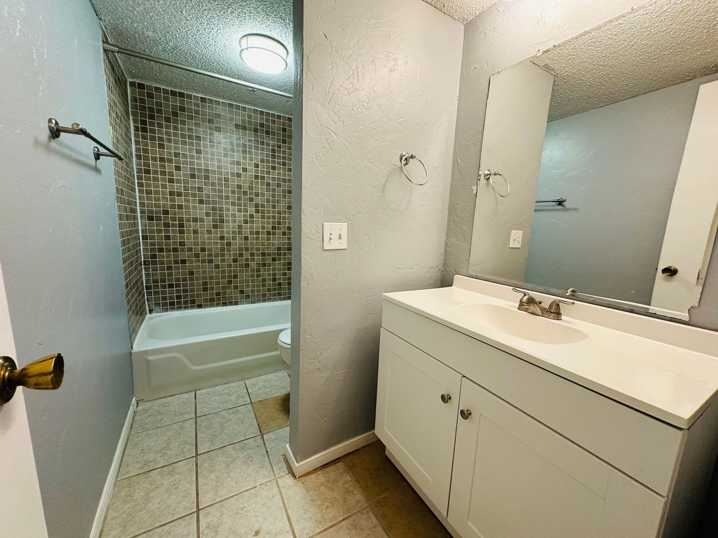 Oklahoma City Condo: 6034 NW Expressway Unit B