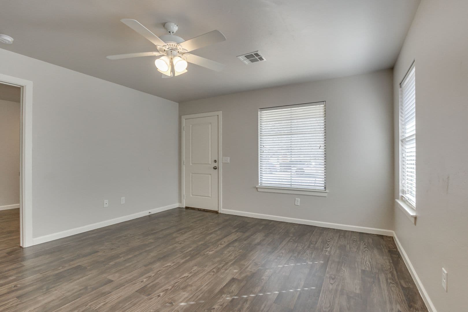 Oklahoma City House: 407 Vail Circle