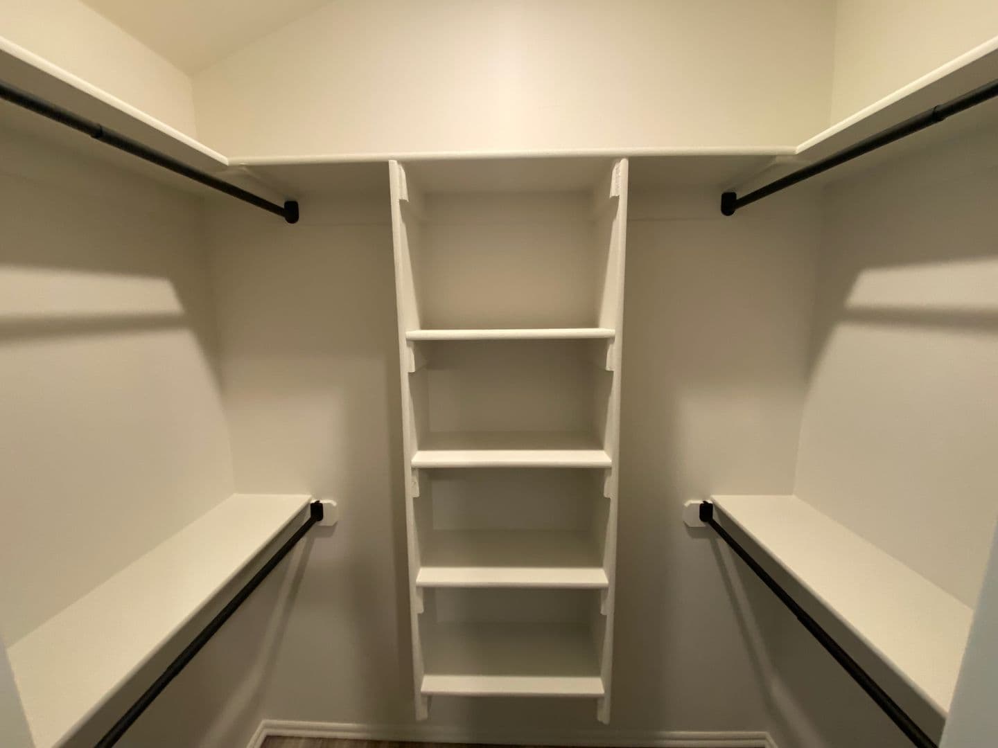 Okahoma City Apartment: Oak Hollow