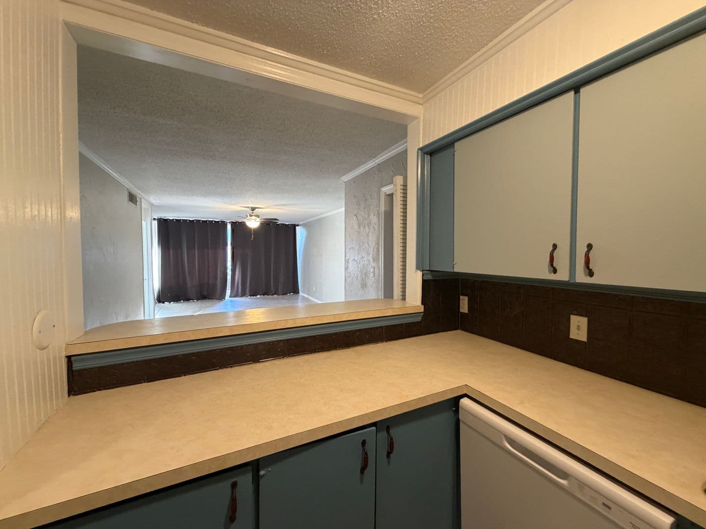 OKC House: 6000 N. Brookline Apt 63