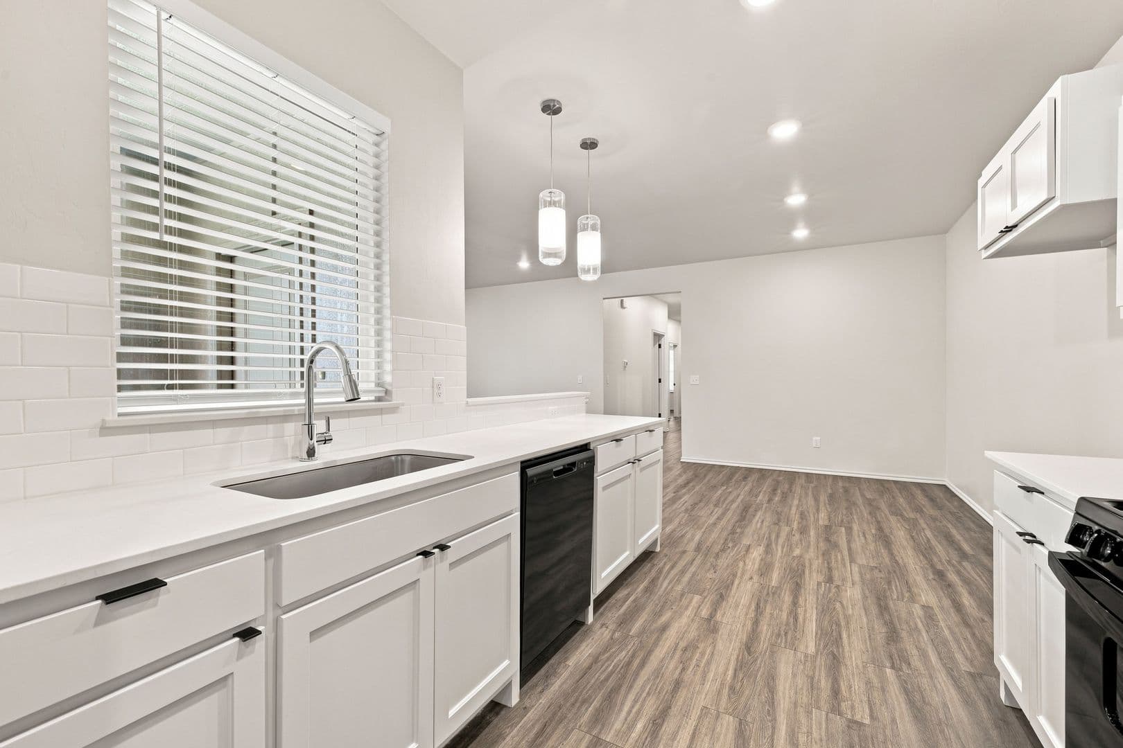 Okahoma City Apartment: Oak Hollow