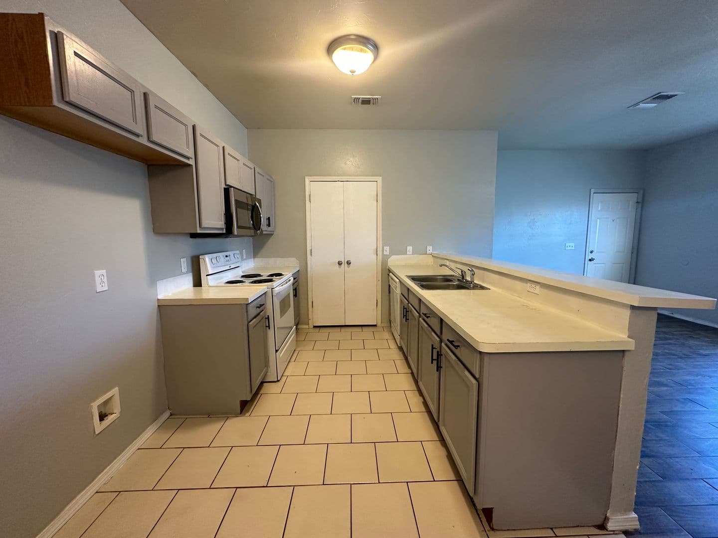 Oklahoma City House: 1735 West Palm Place