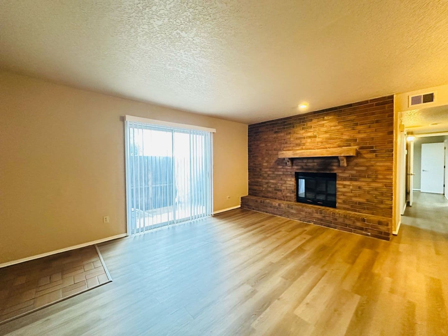 Oklahoma City House: 3200 W Britton Road #19