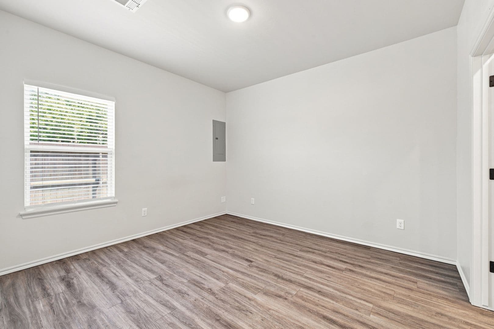 Okahoma City Apartment: Oak Hollow
