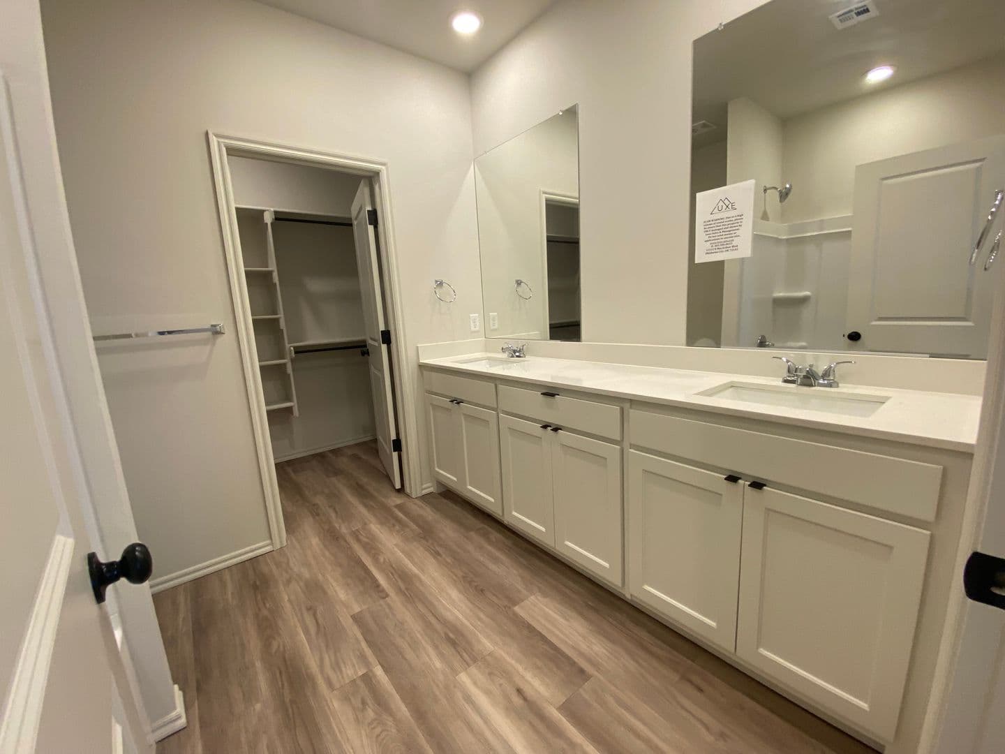 Okahoma City Apartment: Oak Hollow