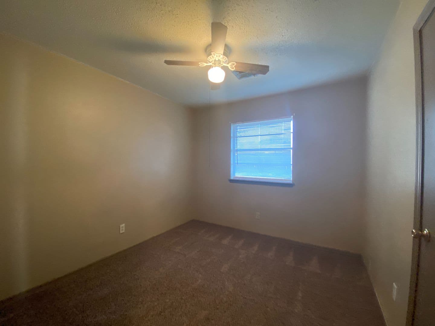 Midwest City House: 602 Royal Ave