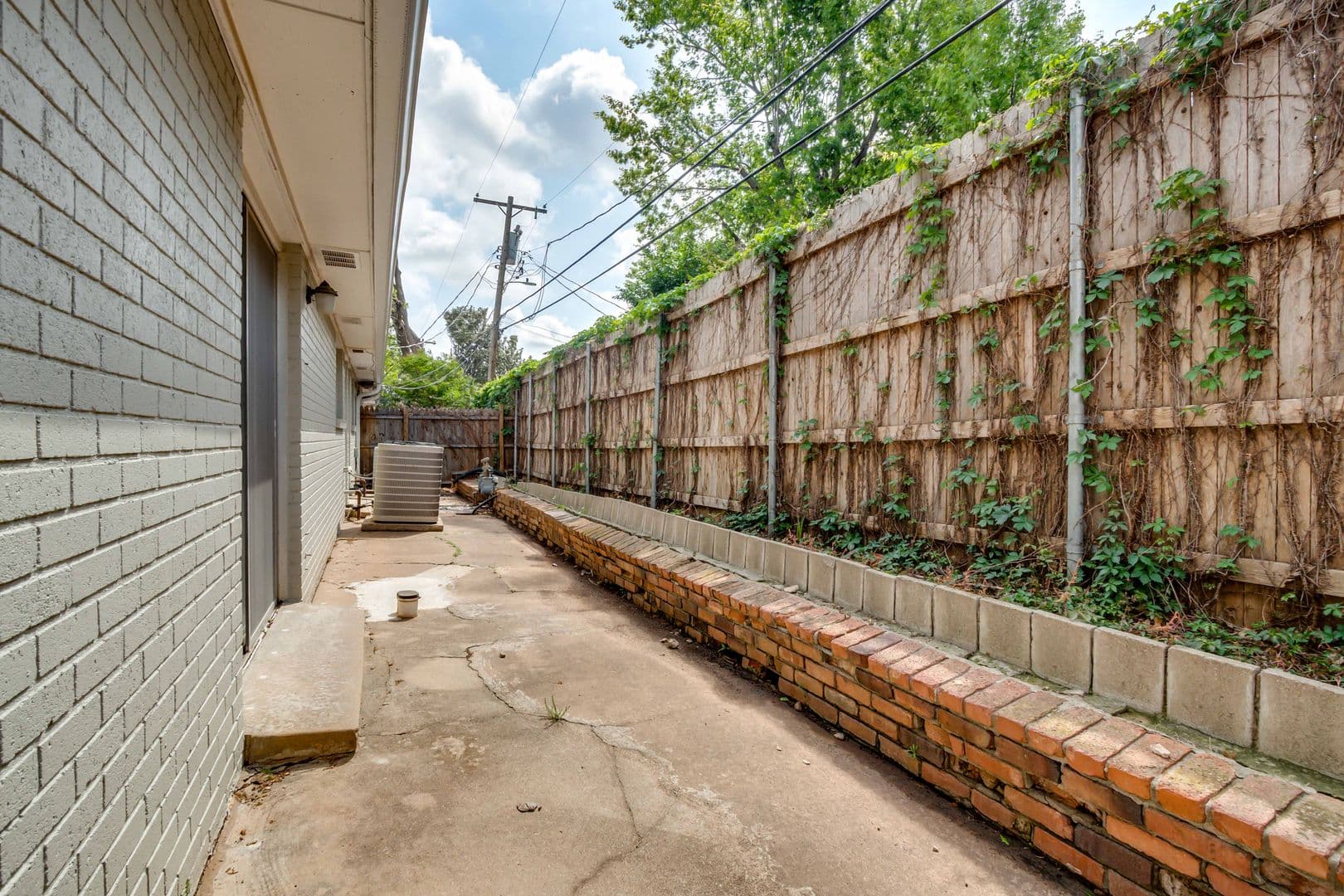 Oklahoma City House: 2516 NW 62nd St