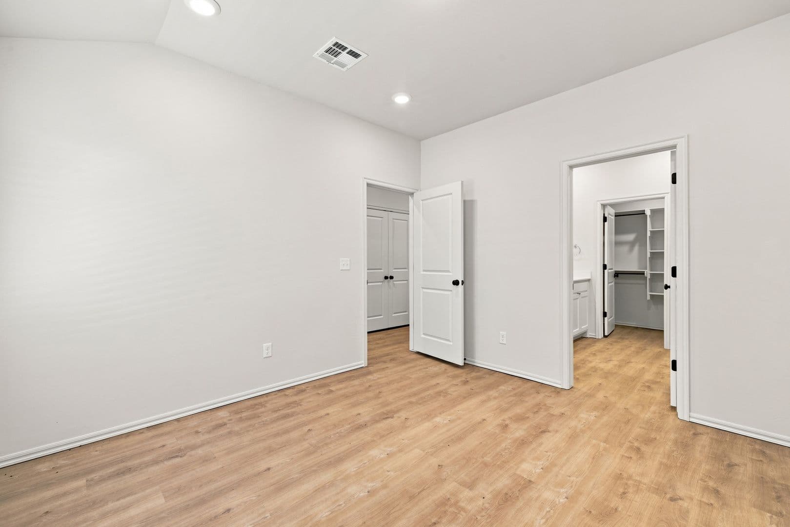 Okahoma City Apartment: Oak Hollow