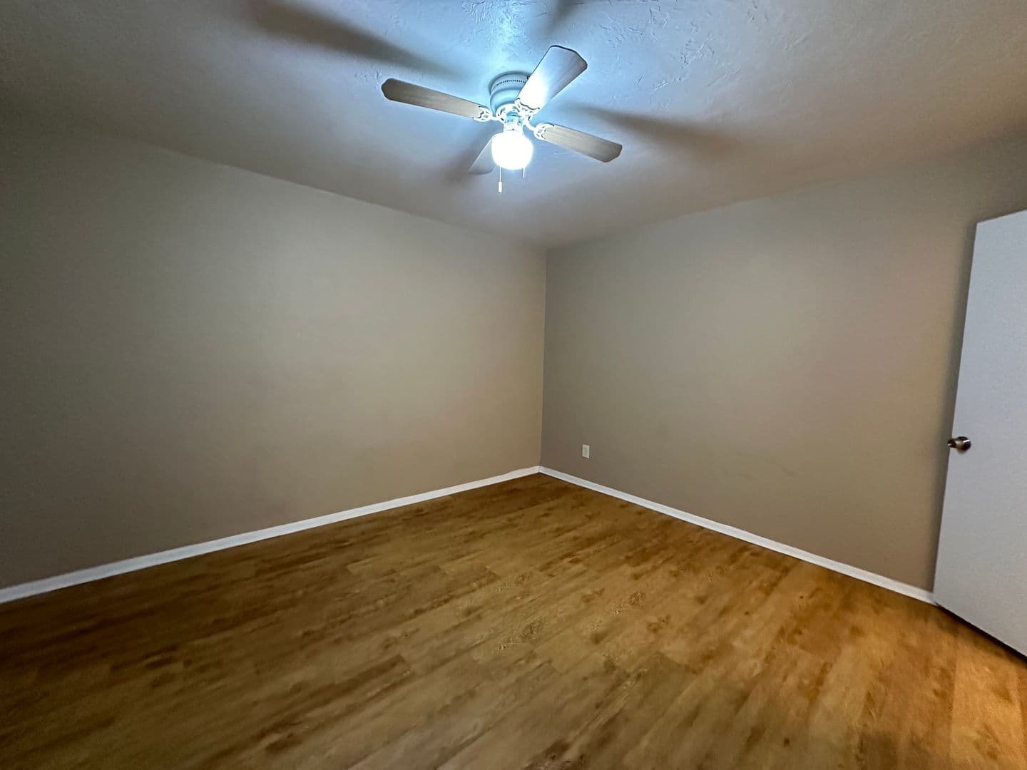 Oklahoma City House: 6016 NW Expressway Unit B