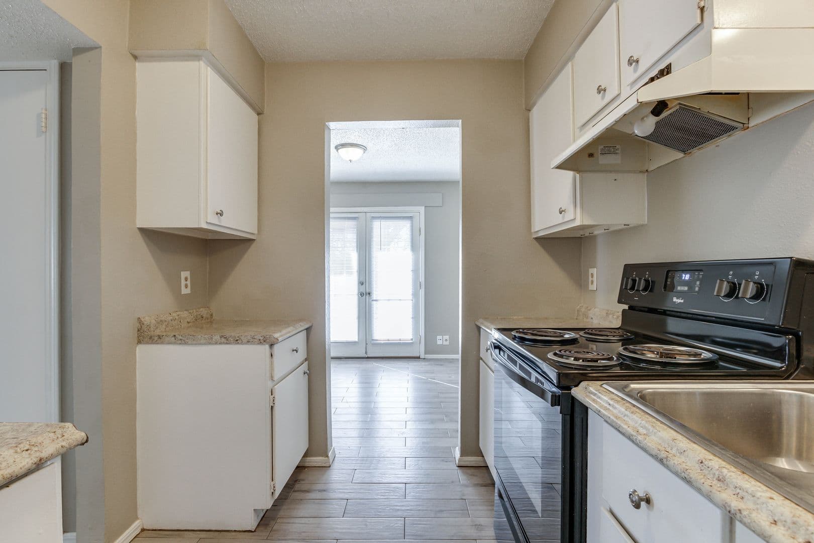 Oklahoma City House: 6048 NW Expressway