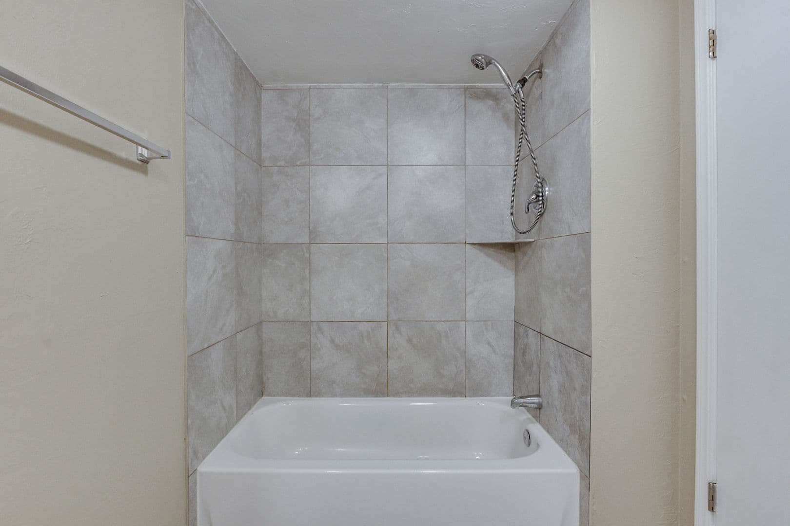 Oklahoma City House: 6026 NW Expressway Unit C