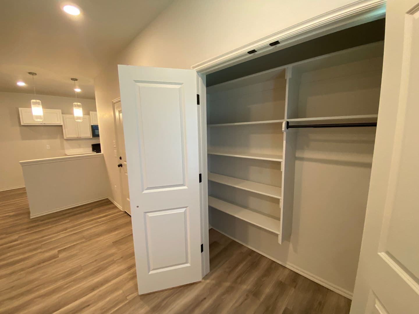 Okahoma City Apartment: Oak Hollow