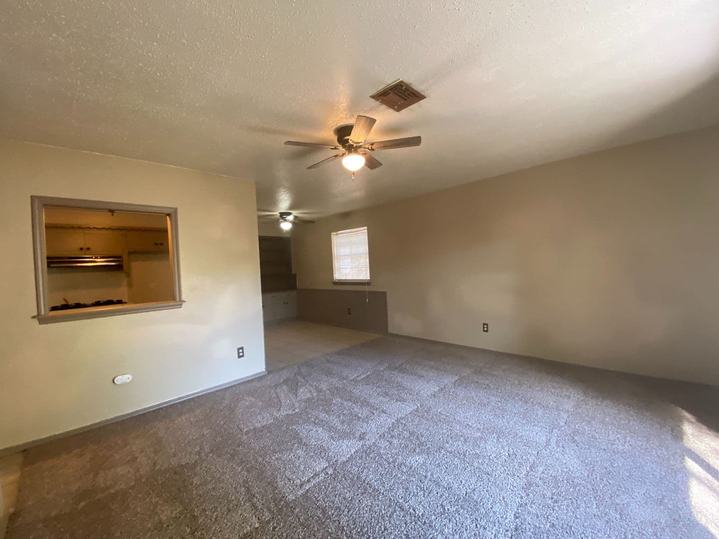 Midwest City House: 602 Royal Ave